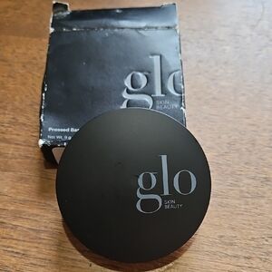 Glo Skin Beauty - Natural Medium